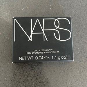 NARS duo eyeshadow set in silk road 1 and 2